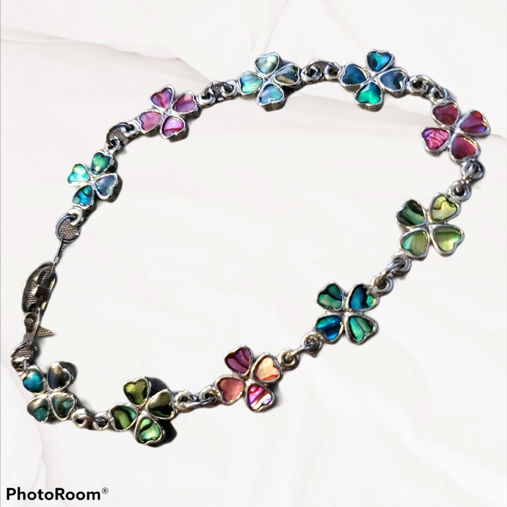 💎2/$10 Multicolored Four-Leaf Clover Bracelet